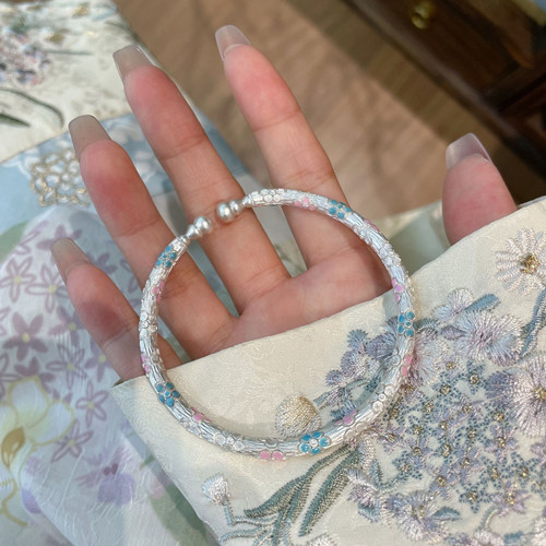银饰品变黑如何处理
