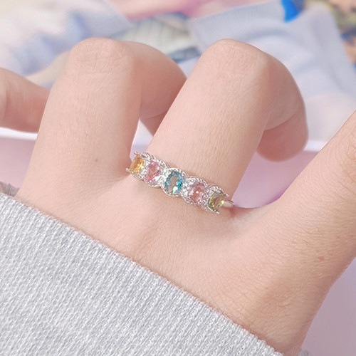 适合佩戴银饰品的场合